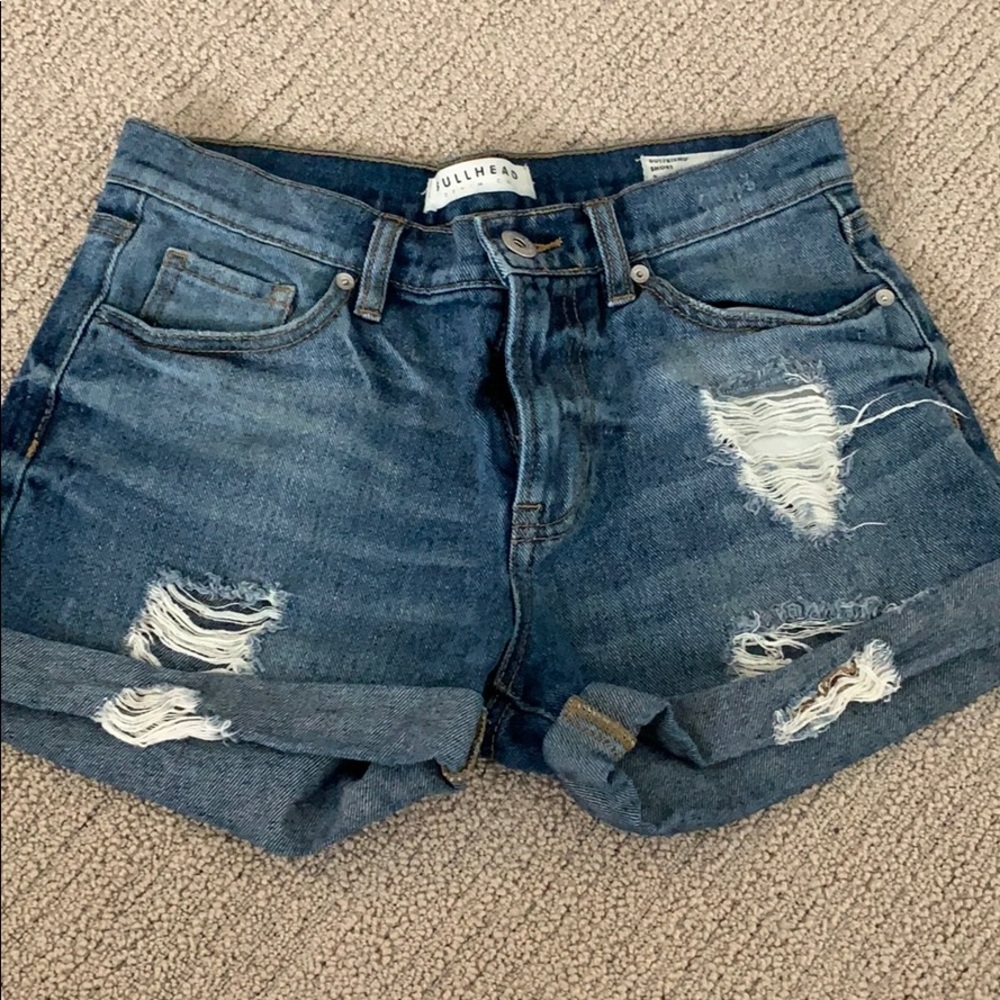 Bullhead boyfriend jean Shorts